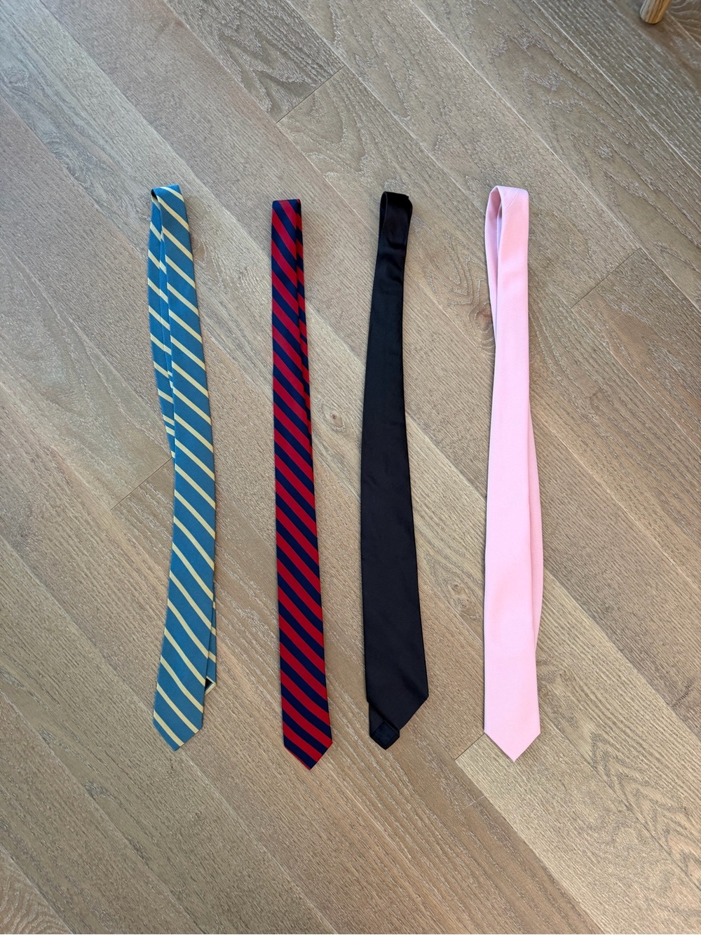 Men’s Neckties